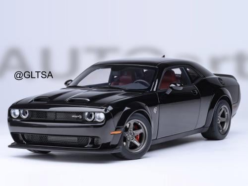 Dodge Challenger SRT Superstock Pitch Black 1:18 AUTOart 71765