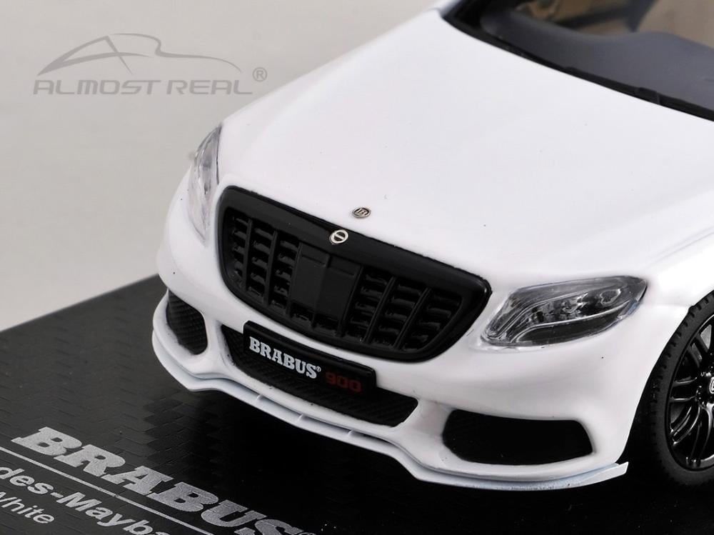 Brabus 900 Mercedes-Maybach S-Class Diamond White 1:43