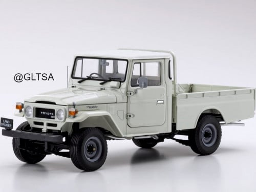 Toyota Land Cruiser LC40 Pickup White 1:18 Kyosho...