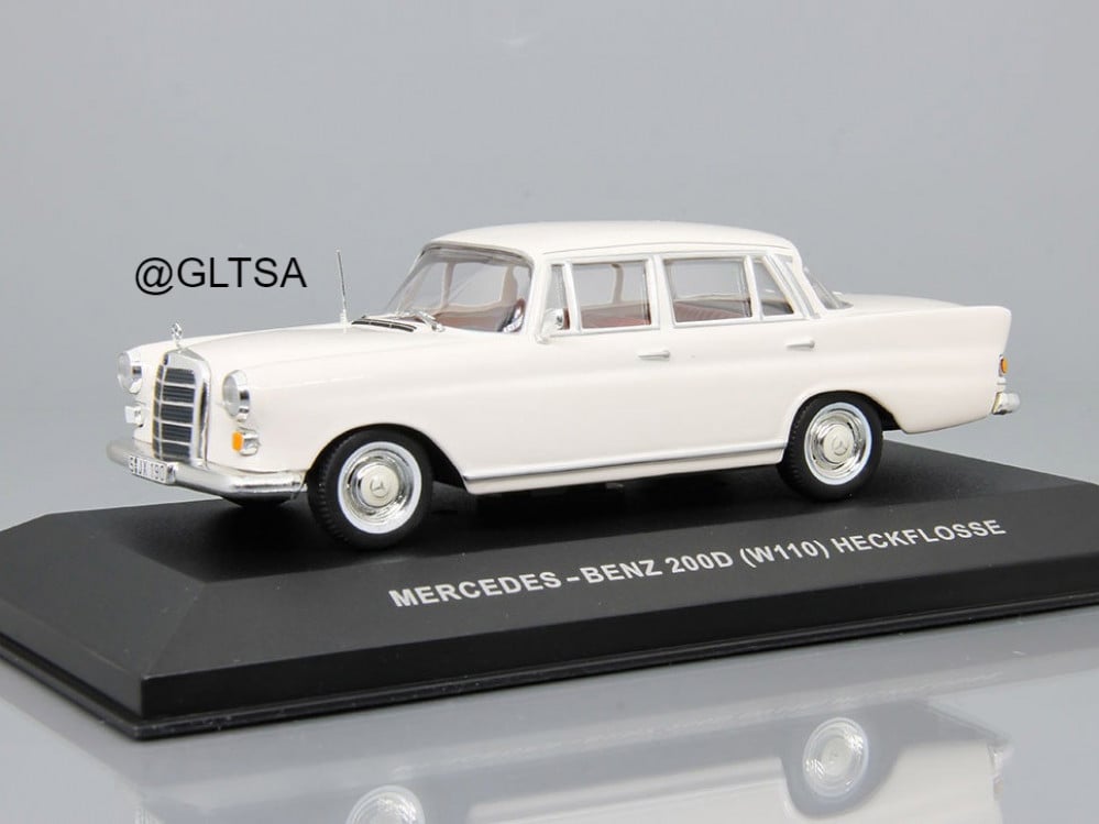 Mercedes-Benz 200D W110 Heckflosse 1961-1968 Beige 1:43 Ixo