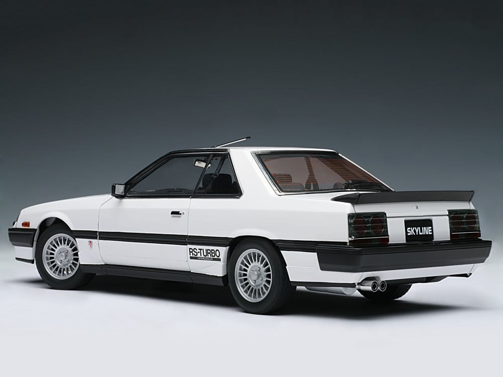 RARE Nissan Skyline Hardtop 2000 Turbo Intercooler RS-X (DR30) White 1:18 AUTOart 77427