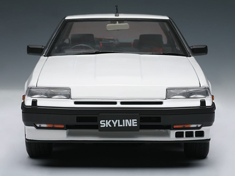RARE Nissan Skyline Hardtop 2000 Turbo Intercooler RS-X (DR30) White 1:18 AUTOart 77427