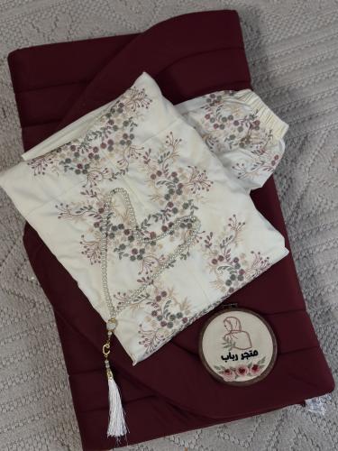 طقم صلاة + سجاد مع شرشف مقفل قطن