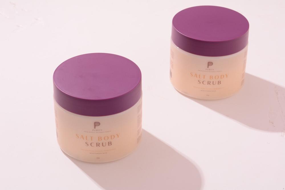 مقشر الجسم وأهميته في العناية بالبشرة