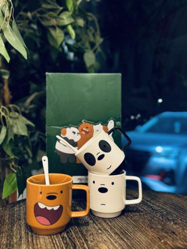كوب وملعقه الدببه الثلاث