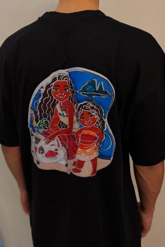 تيشيرت موانا 2 oversize