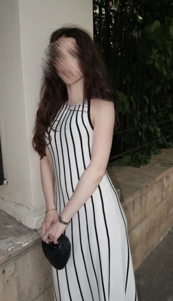 فستان مخطط القياس:(S)