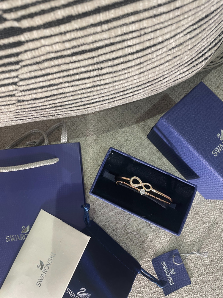 أسوارة ناعمه روز قولد