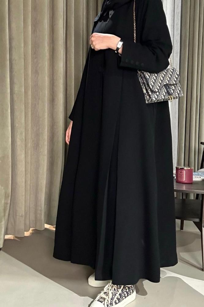 القماش كريب ملكي +بطانه داخليه + طرحة