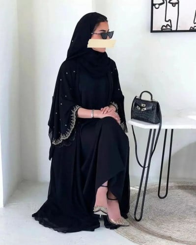 القماش شيفون ملكي +طرحه