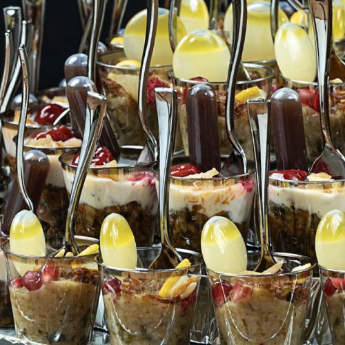 كاسات الرزيتو وفتة ورق العنب