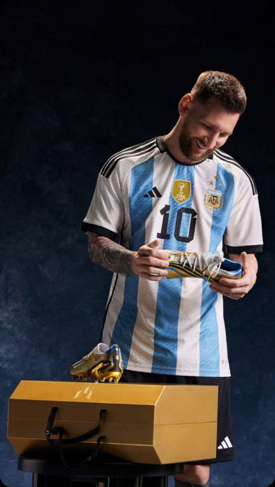 Messi's shoes Adidas