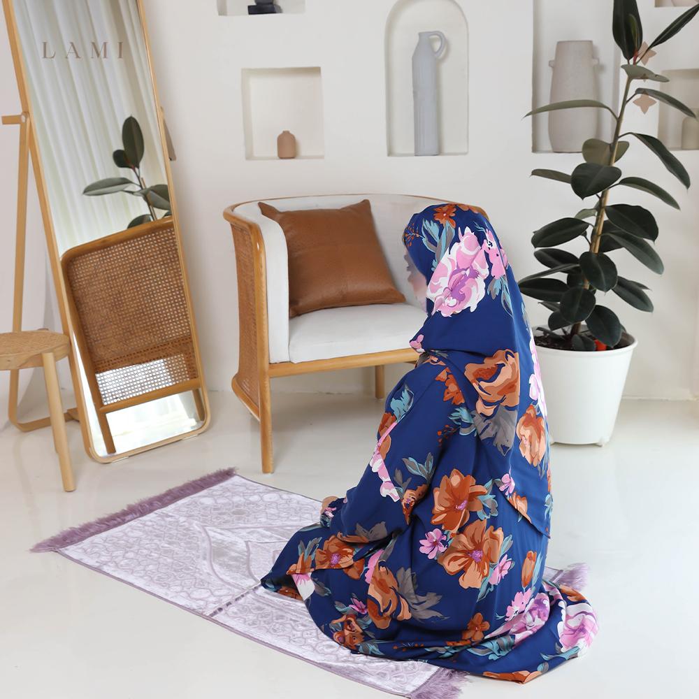 طقم زهرة الندى كحلي