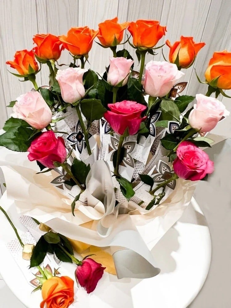 توزيعات ورد وشوكلاته أفضل هدية لجميع مناسباتك