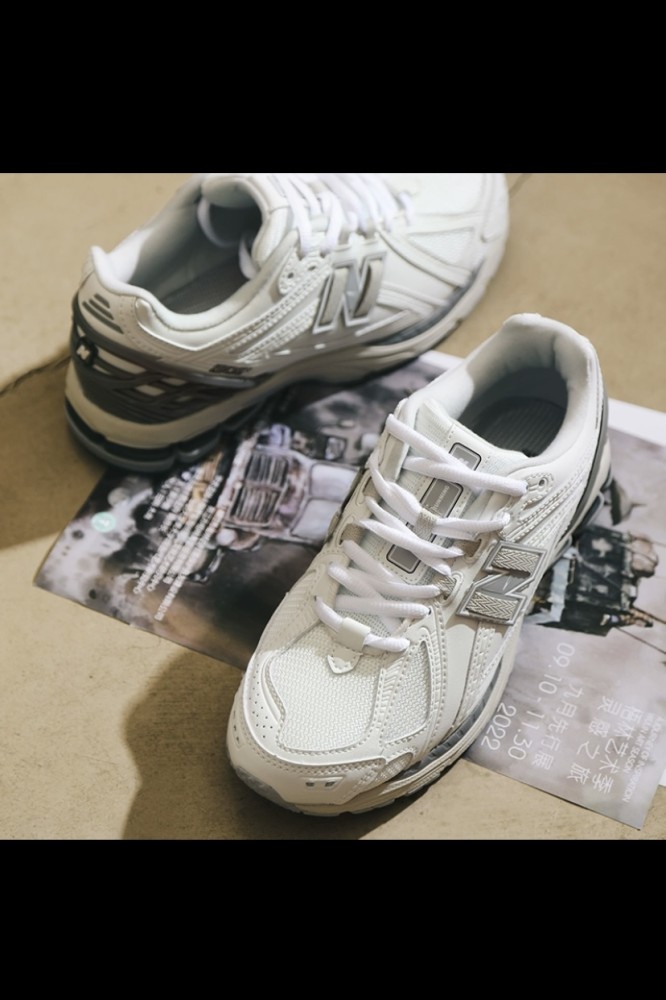 New balance 1906