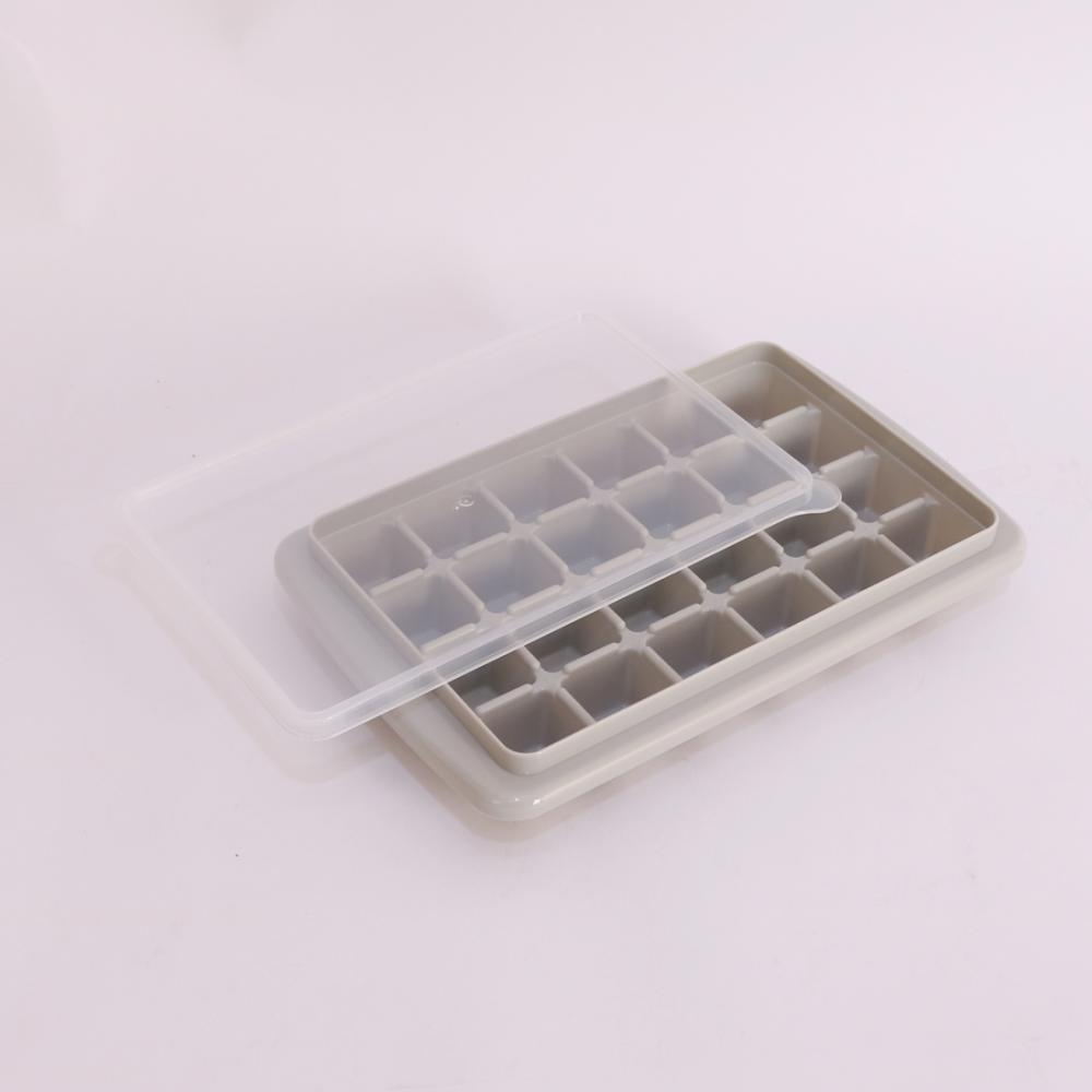 قالب ثلج بلاستيك رمادي مستطيل 24 خانة