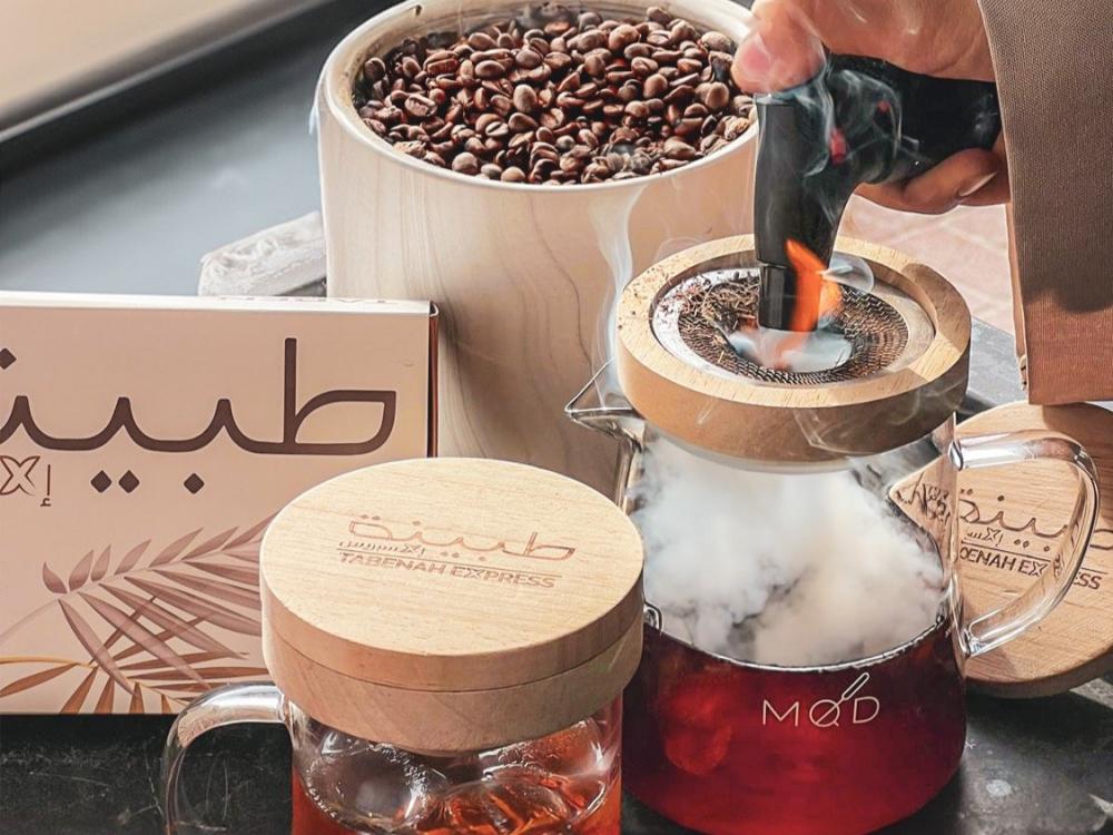 طبينة إكسبريس تطلق أداة تدخين المشروبات المبتكرة