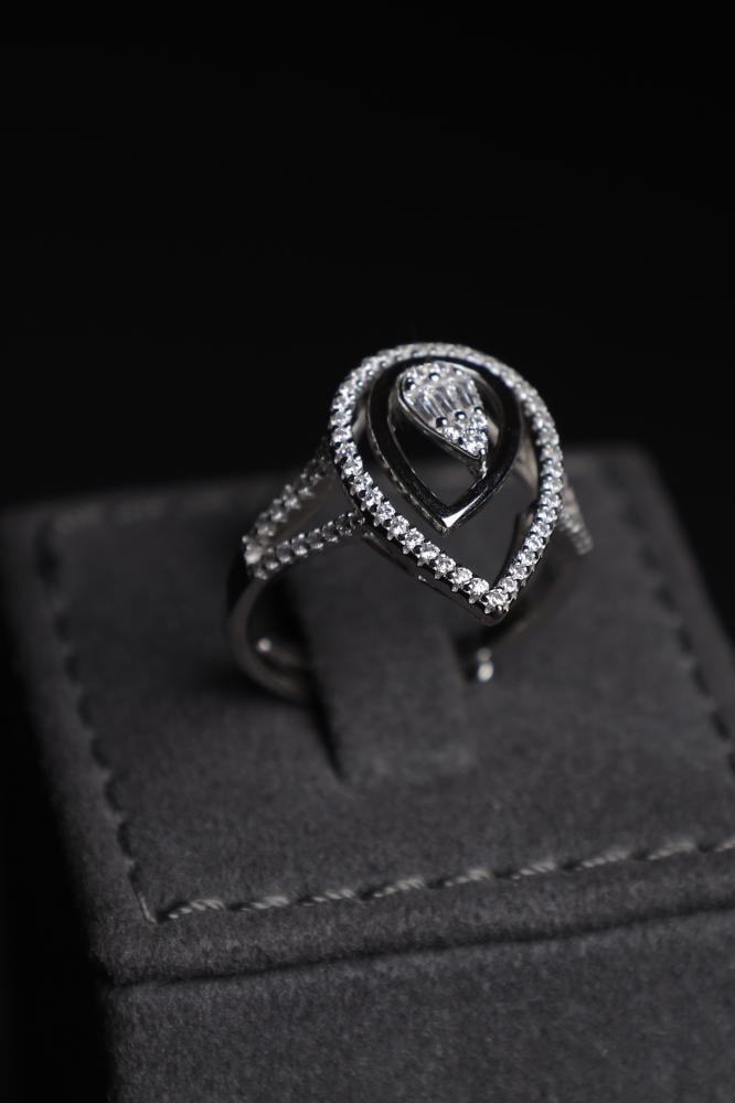 نص طقم مكون من 4 قطع فضة 925