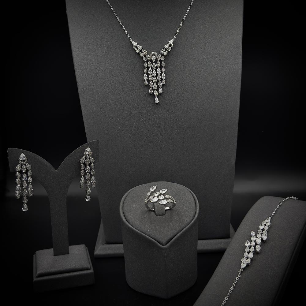 طقم فضة عيار 925