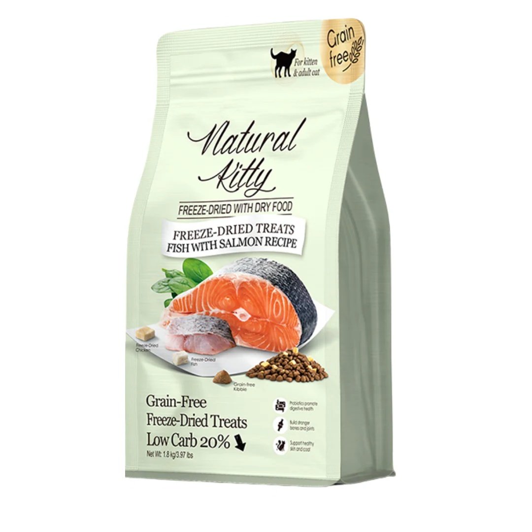ناتشورال كيتى طعام جاف بالسمك و السلمون للقطط- 1.8 كجم