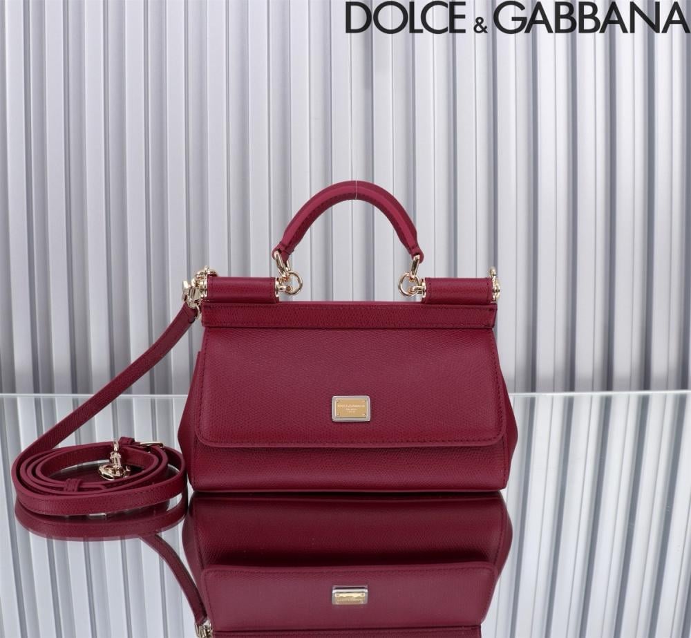 شنطة دولتشي اند غابانا Mini Sicily handbag