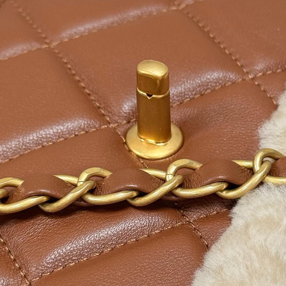شنطة شانيل مقاس 18cm
