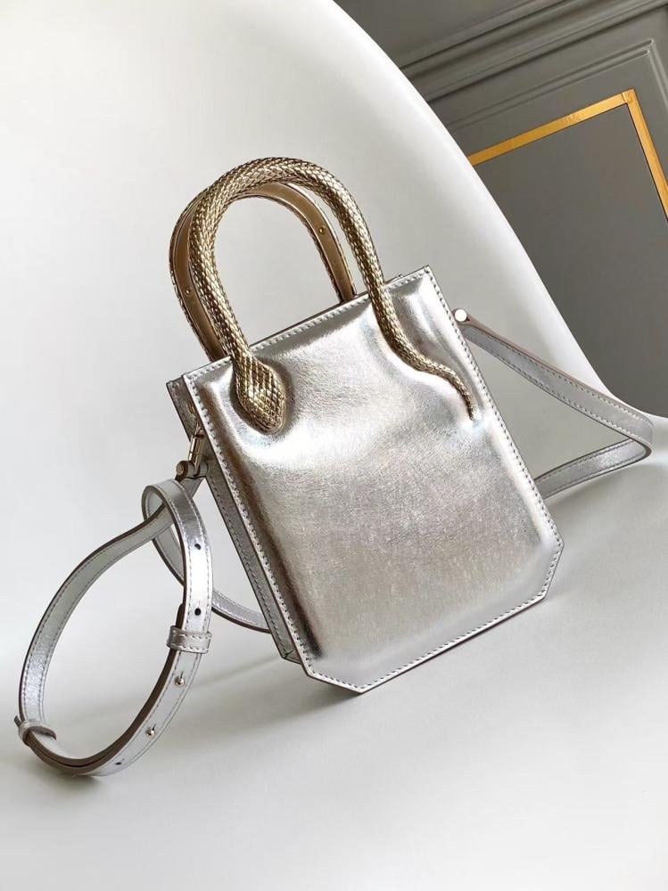 شنطة بولغاري Serpentine مقاس 13cm