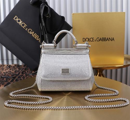 شنطة دولتشي اند غابانا Mini Sicily bag