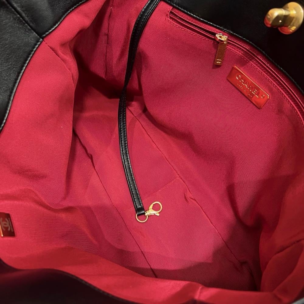 شنطة شانيل Shopping Bag