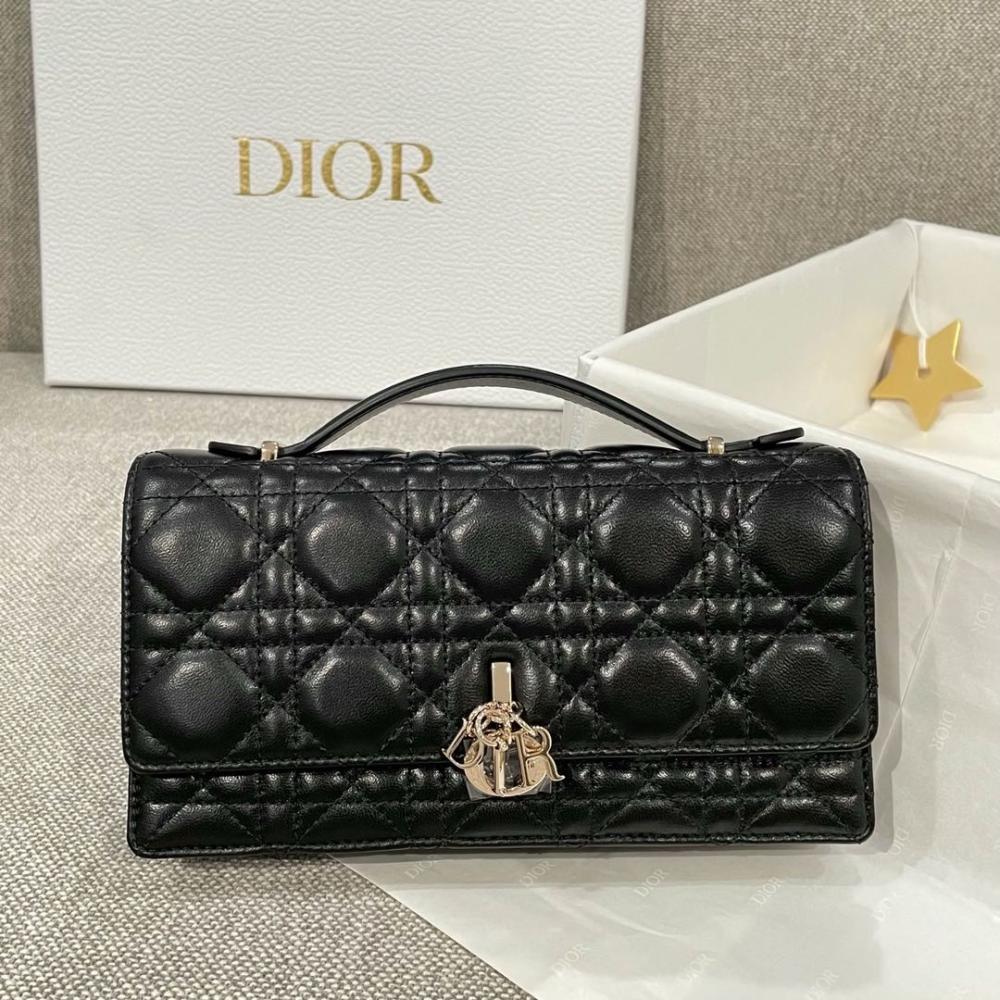شنطة ديور My Dior Mini Bag مقاس 21cm