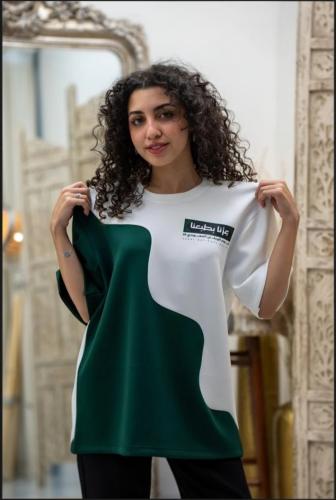 تيشيرت اليوم الوطني السعودي عزنا بطبعنا