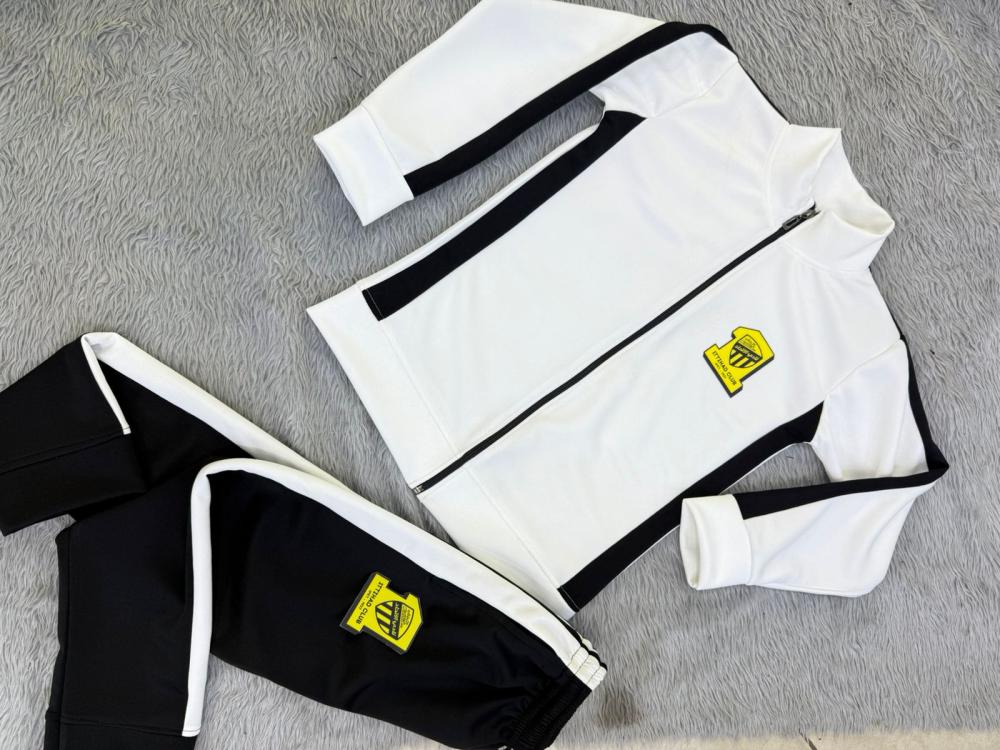 طقم  الاتحاد بلوفر مع بنطلون