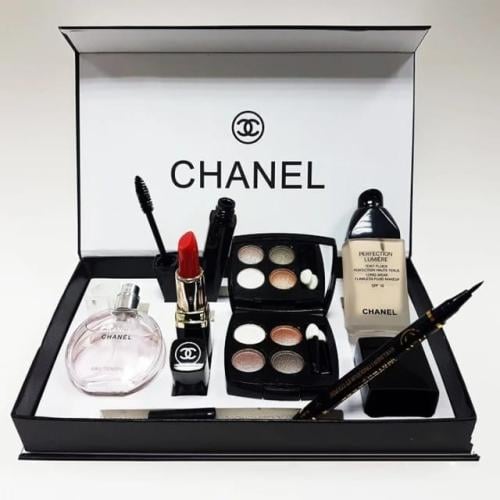 بوكس ميك اب مع عطر شانيل ماستر