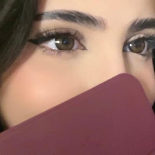 عدسة Lily