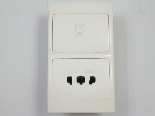 فيش حلاقة LEGMALLIA WHIT  281135