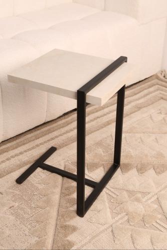 طاولة خدمه