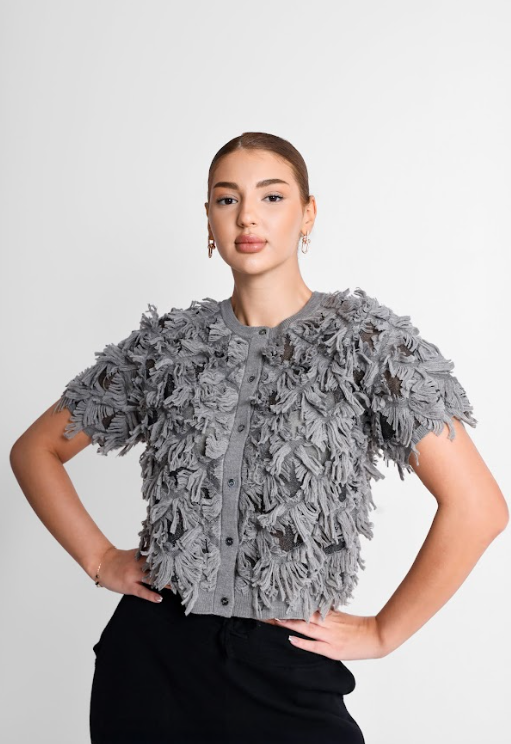 بلوزة رمادي