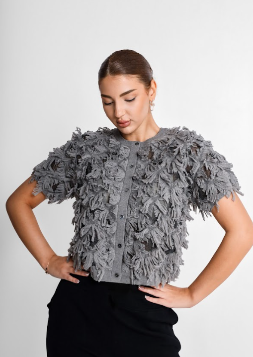 بلوزة رمادي