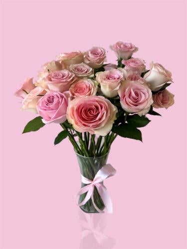 50 وردة (حبات) وردية