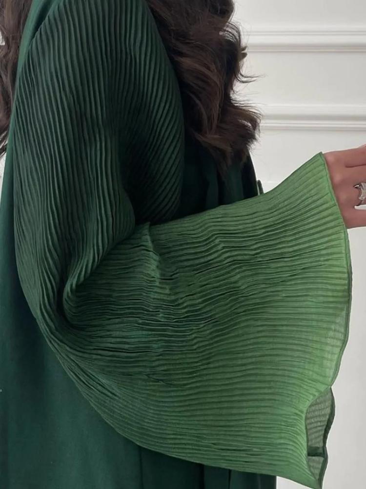 عباية نسائية مفتوحة بتصميم قفطان – أناقة شرقية بلمسة عصرية