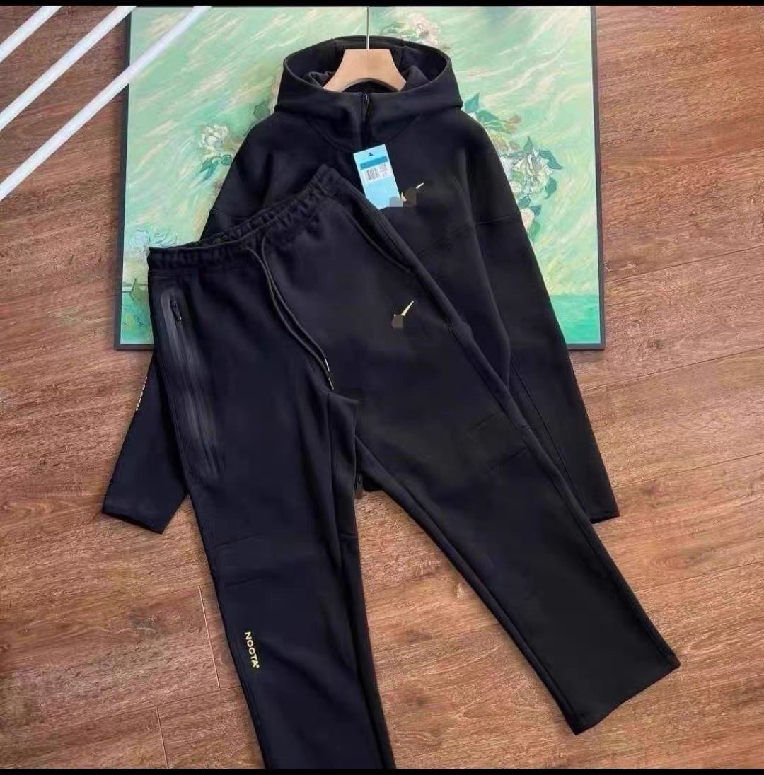 طقم كامل NOCTA.