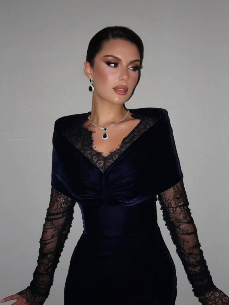 فستان كحلي قطيفه