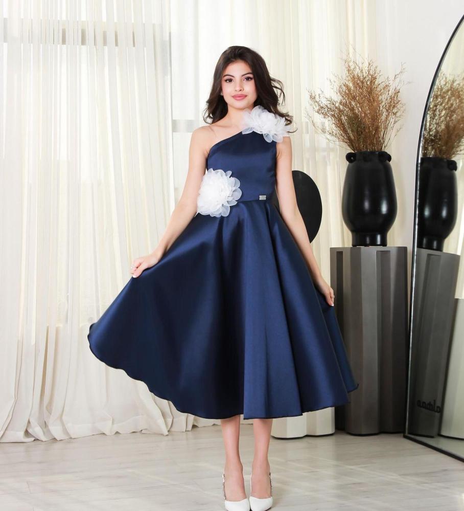 فستان ليان مميز