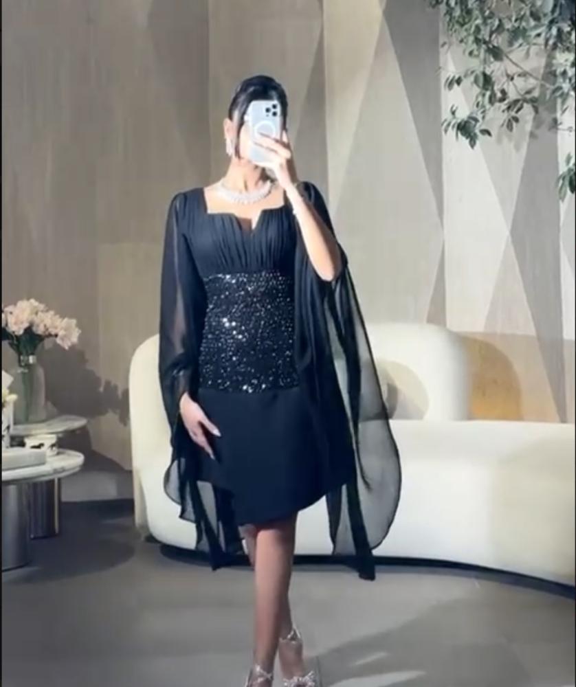 فستان سهرة قصير مميز