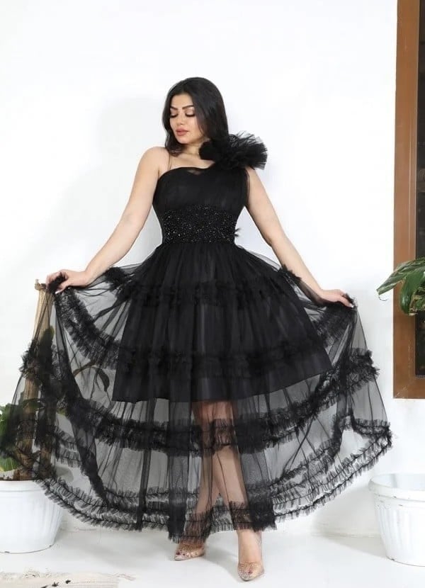 فستان عنابي