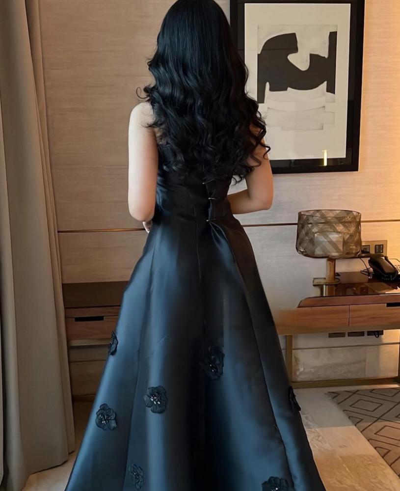 فستان اسود سهرة