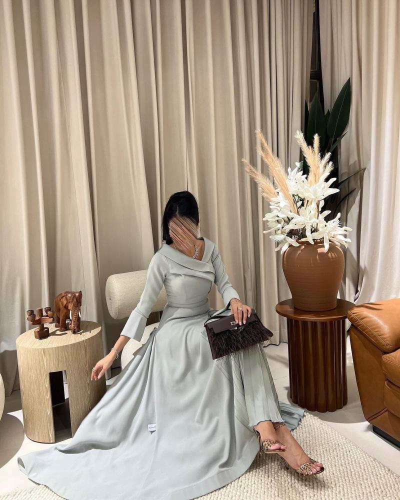 فستان سهرة كسرات