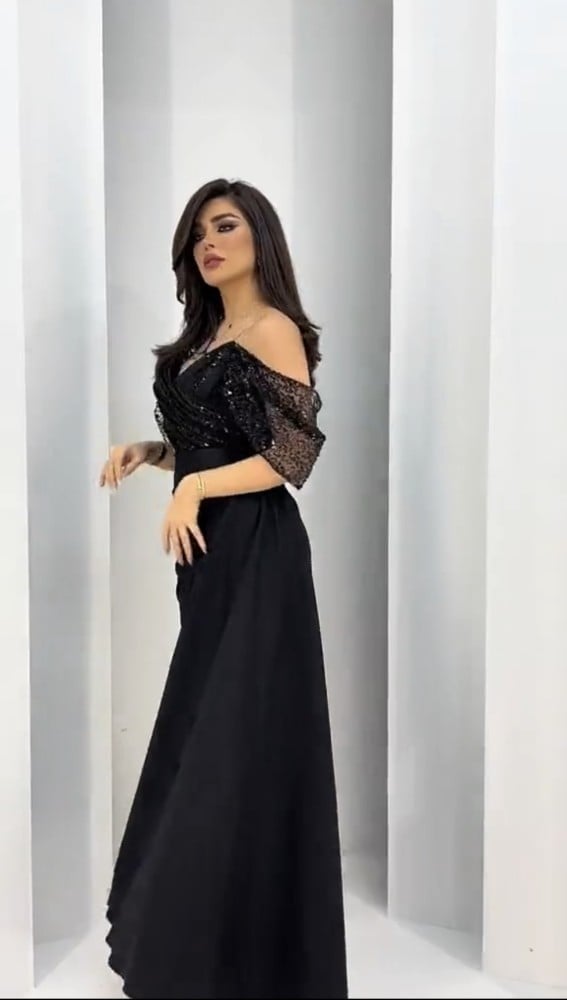 فستان اسود فخم
