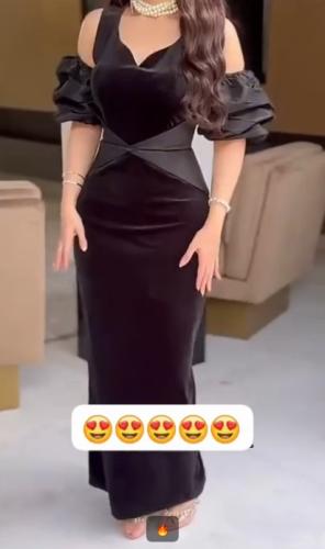 فستان سهرة اسود بأكمام فاخرة