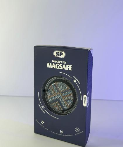 حامل مغناطيسي MagSafe بتصميم عصري